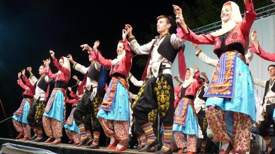 El Festival Folklórico de los Pueblos del Mundo llega al parque municipal