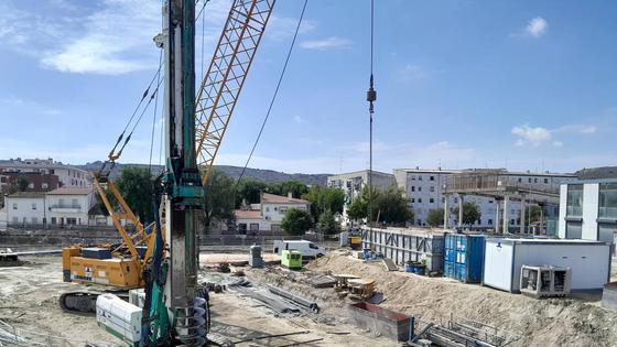 El Ayuntamiento solicita la paralización de las obras del tren en el casco urbano