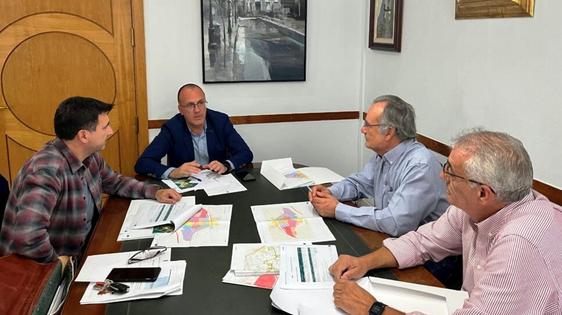El Ayuntamiento busca mejorar los servicios de recogida de basuras y limpieza viaria