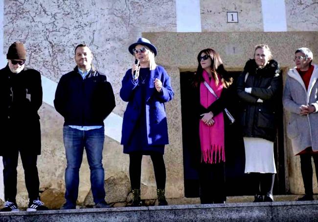 Inauguración a las puertas de La Casona
