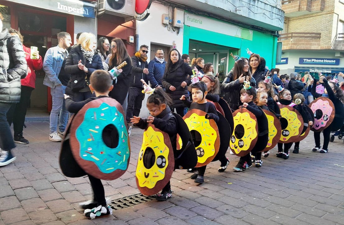 Fotos: Multitudinario desfile juvenil