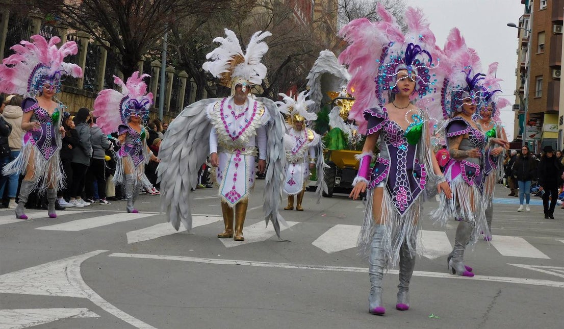 Fotos: Carrozas y comparsas