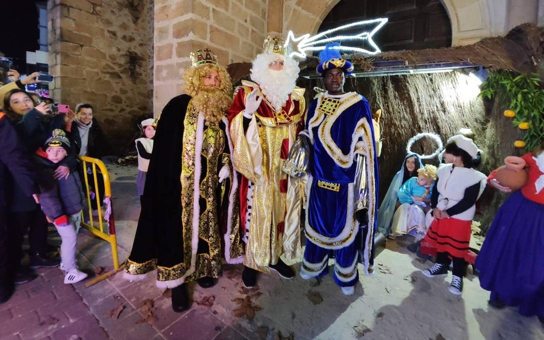 Los Reyes Magos despiden la Navidad y dan paso al Carnaval
