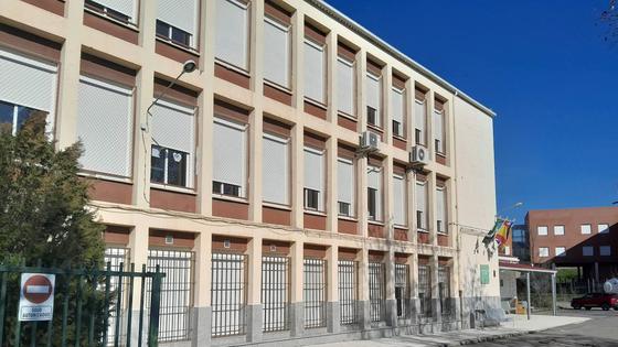 El Centro de Adultos abre distintos plazos de matrícula y pruebas libres
