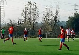 Los organizadores de la liga de fútbol veterano piden respeto hacia los árbitros