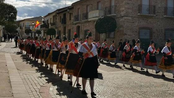 Villar del Pedroso celebra su peculiar Carnaval de Ánimas
