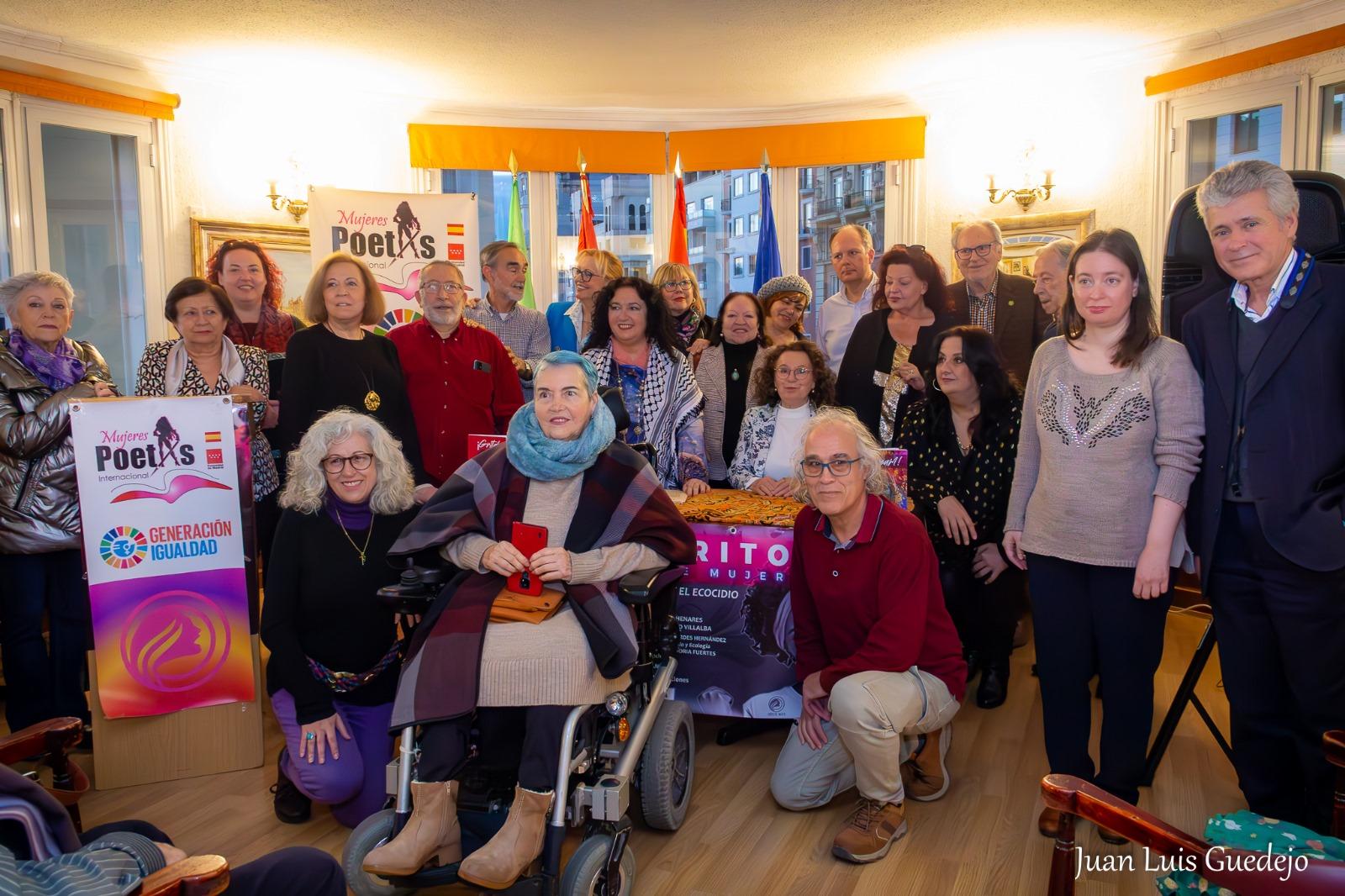 Algunos de los participantes en el XIV Festival Internacional de Poesía y Arte