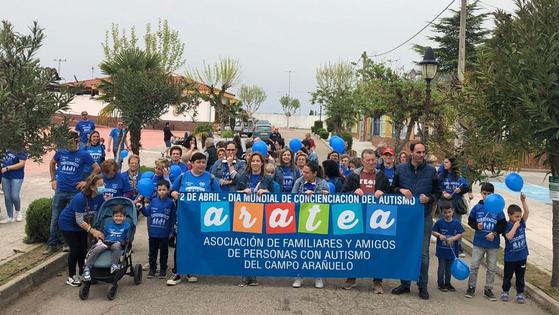 La II Marcha Solidaria a favor del Autismo de Casatejada recauda 3.000 euros