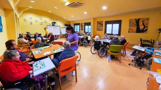 Abordan en una jornada cómo adaptar la sanidad a la actual pirámide poblacional