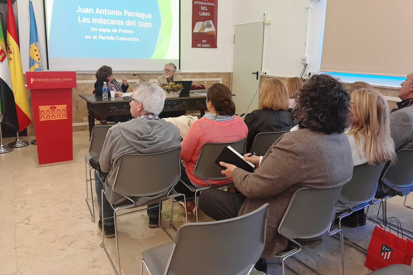 Presentación de la novela en la Fundación Concha