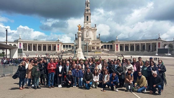Fátima recibe a más de 70 peregrinos de Navalmoral y la zona