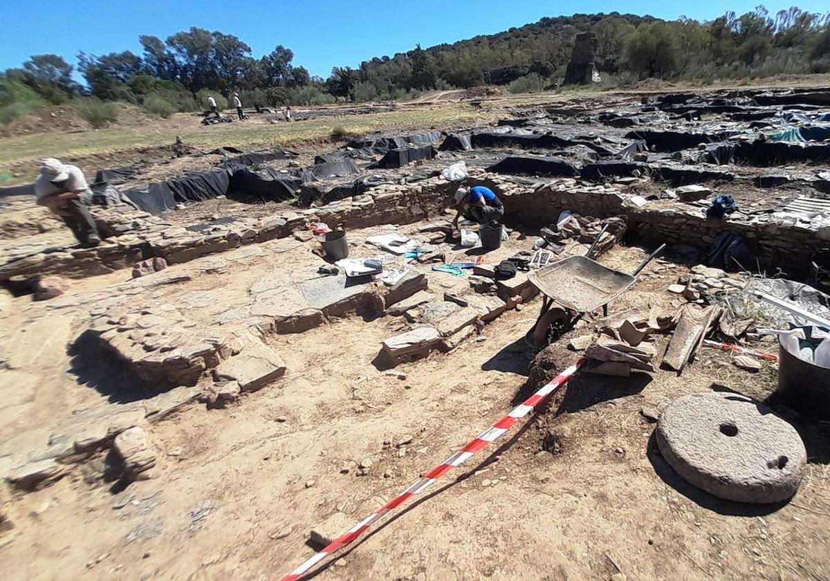Las excavaciones de Madinat Albalat se abren a voluntarios