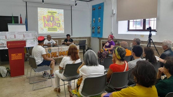 No al Muro recoge en un libro seis años de lucha por el soterramiento del tren