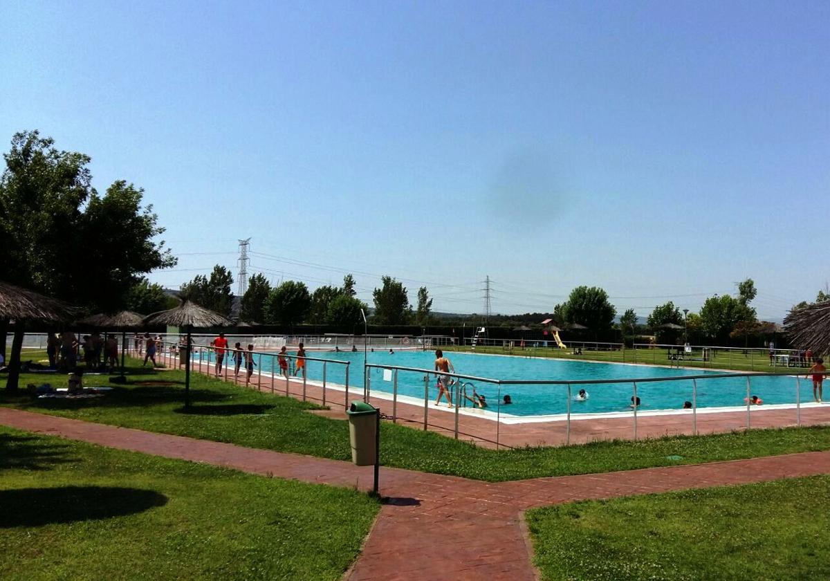 Abre la piscina municipal con la habitual jornada de entrada gratuita