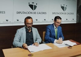 Miguel Ángel Morales y Rafael Campos en la renovación del convenio