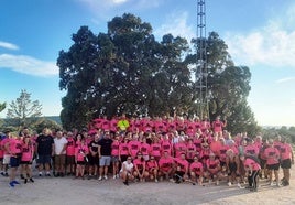 Foto de familia de los participantes en la ruta