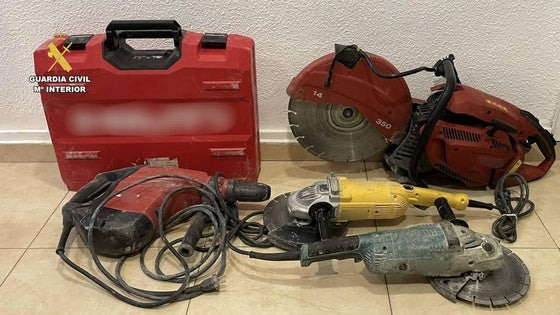 Dos detenidos por robar herramientas de las obras del tren en Navalmoral
