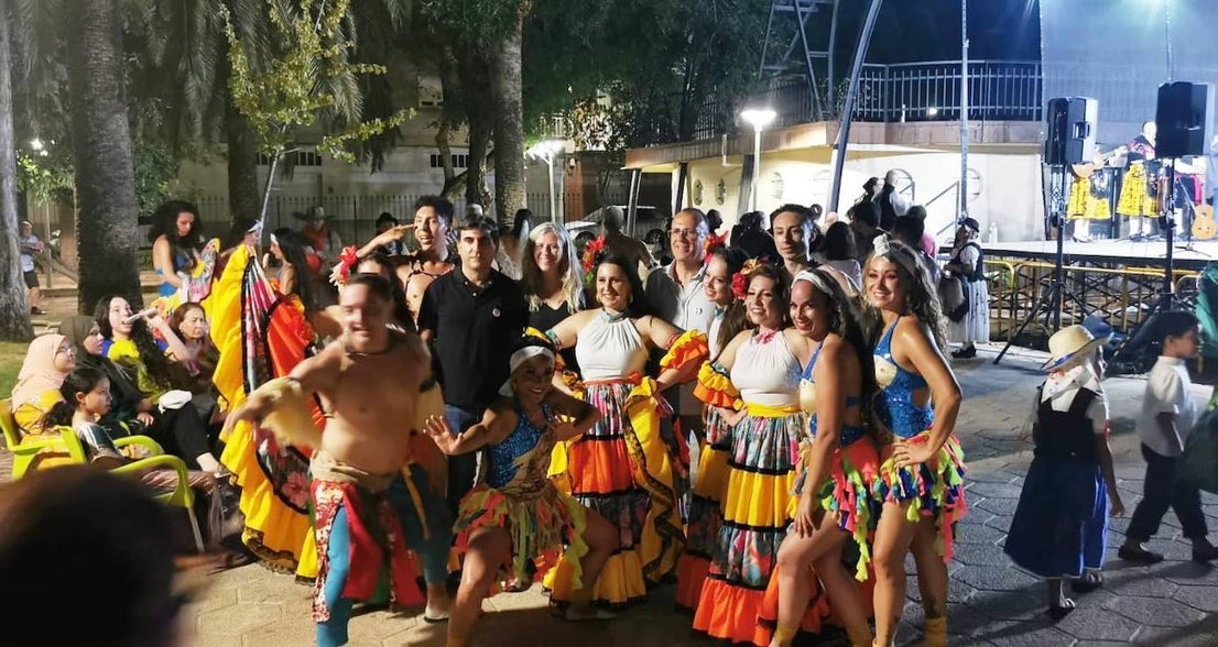 El folklore internacional vuelve al parque municipal