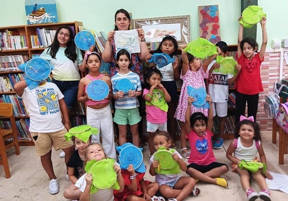 Taller de bordados realizado en el mes de julio