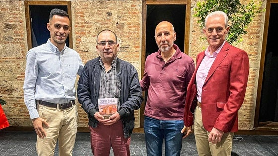 El karate regional galardona a Daniel Fernández Vaquero