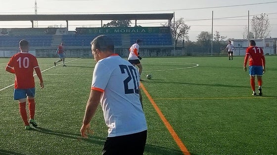 La Asociación Fútbol de Veteranos inicia la liga