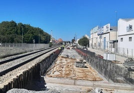 Obras del tren de alta velocidad junto a las vías
