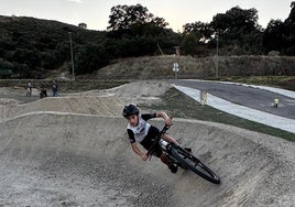 Joven practicante en el nuevo parque
