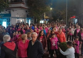 Los participantes de vuelva al multiusos por el peatonal