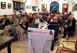 Asistentes a la primera ponencia de la actual edición