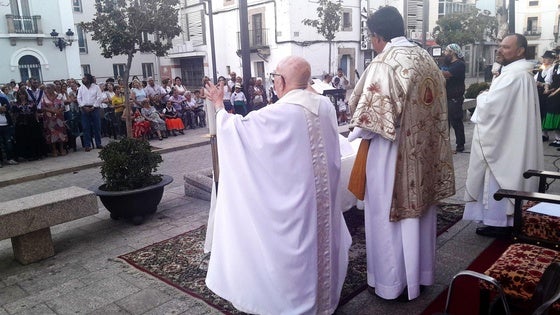 Liberales se suma a que don David sea Hijo Adoptivo