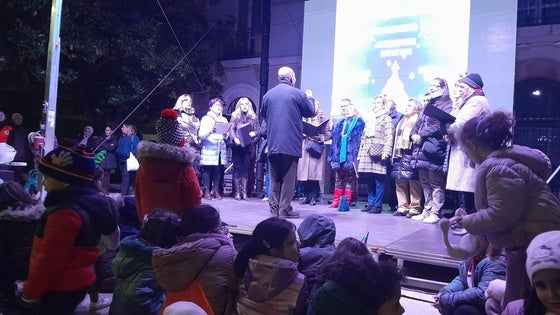 Música y una chocolatada acompañarán al encendido de la iluminación navideña
