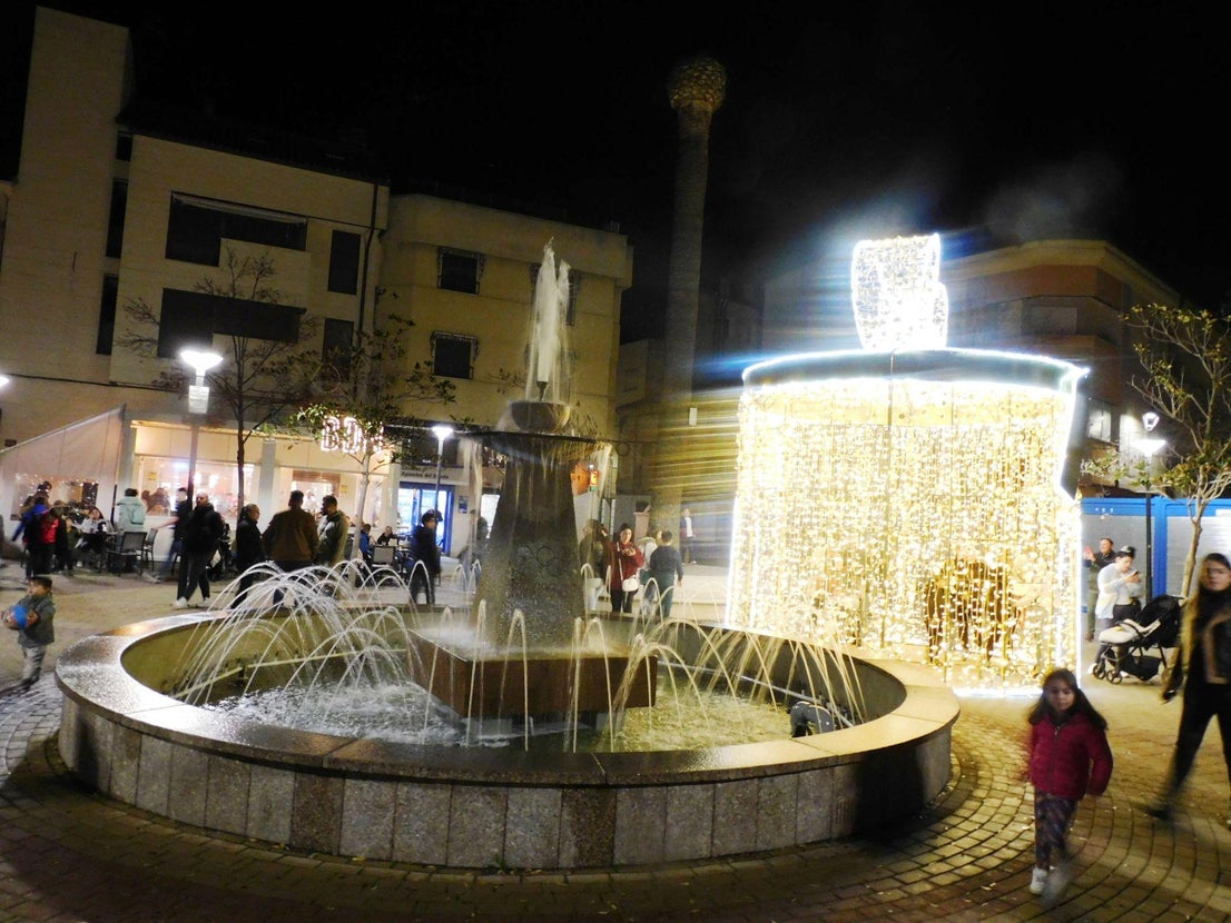 El encendido de la iluminación abre la programación navideña