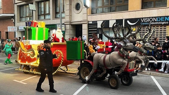 La visita de Papá Noel cierra la primera parte de la programación navideña