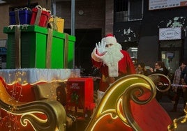 Papá Noel cierra la primera parte del programa navideño