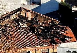 Estado en el que ha quedado la cubierta del edificio siniestrado