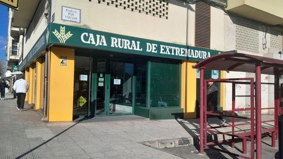 Un encapuchado atraca a punta de pistola la sucursal de Caja Rural