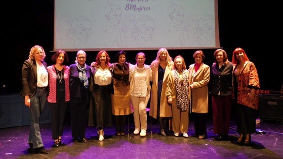 Emotiva entrega de los Premios 8 Mujeres