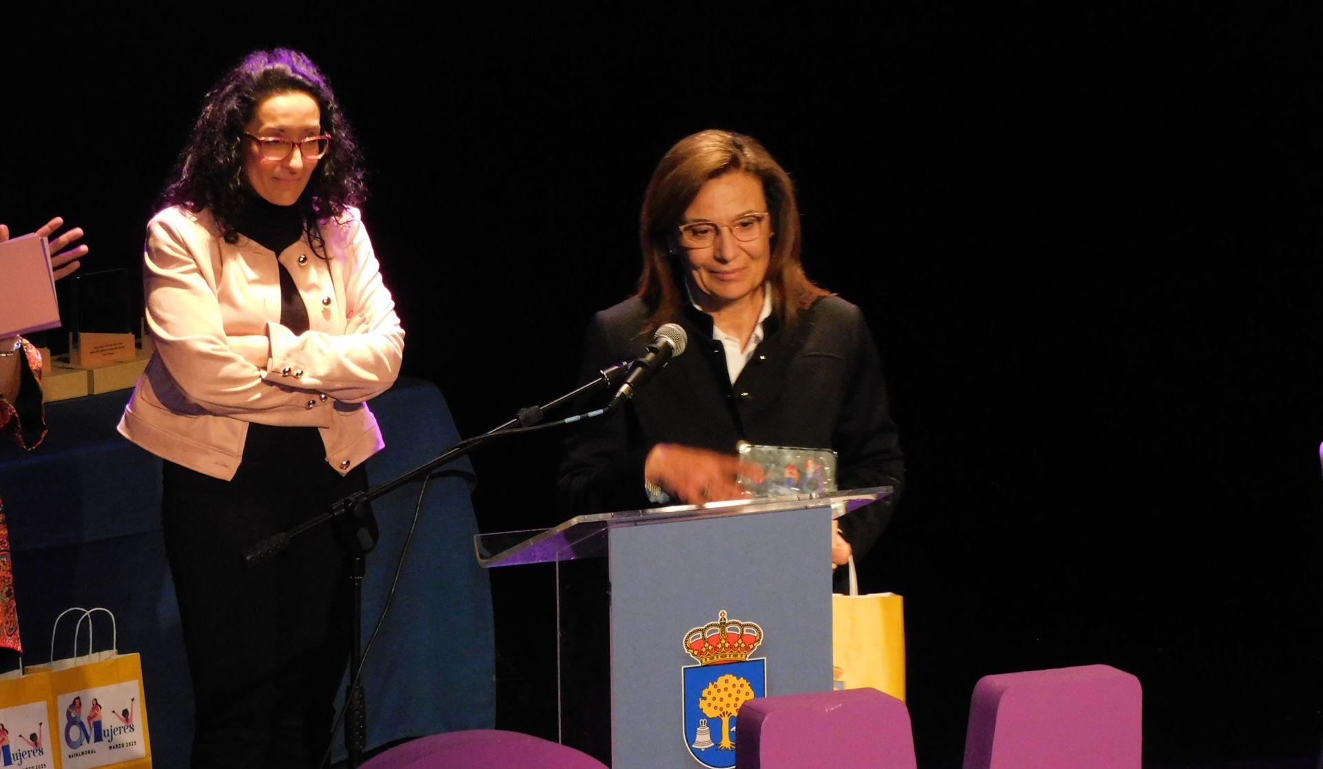 Emotiva entrega de los Premios 8 Mujeres