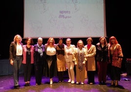 Emotiva entrega de los Premios 8 Mujeres