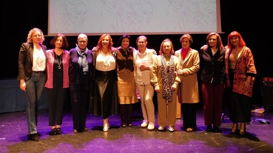 Emotiva entrega de los Premios 8 Mujeres