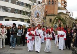 La procesión de los ramos abre los desfiles de la Semana Santa morala