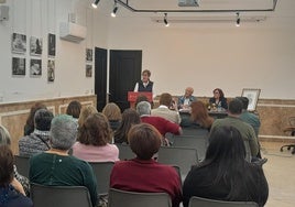 Marimi Rodicio, Carlos Zamora y Rosa Bautista en la presentación del libro