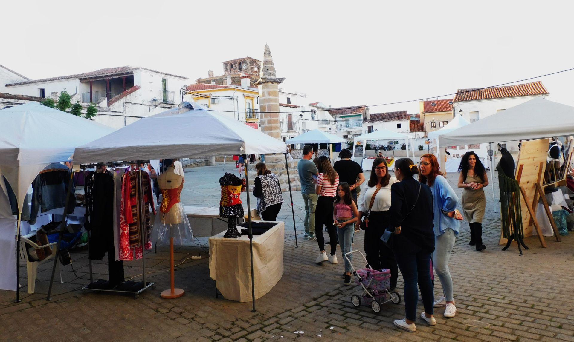 Los oficios artesanos se dan cita en Almaraz