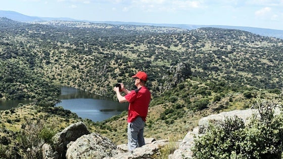 La XXI Ruta a Peñaflor reúne a un centenar de senderistas