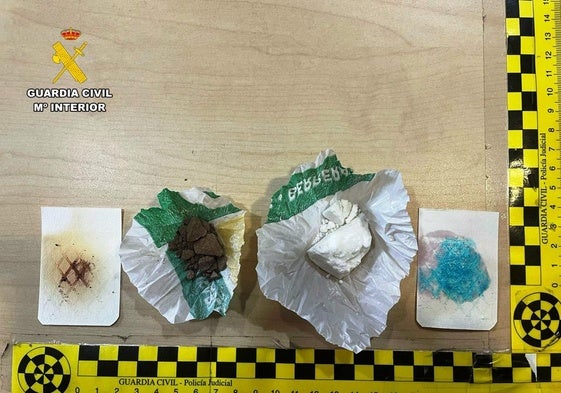 Dos detenidos con 76 dosis de cocaína y 36 de heroína para preparar 'rebujitos'