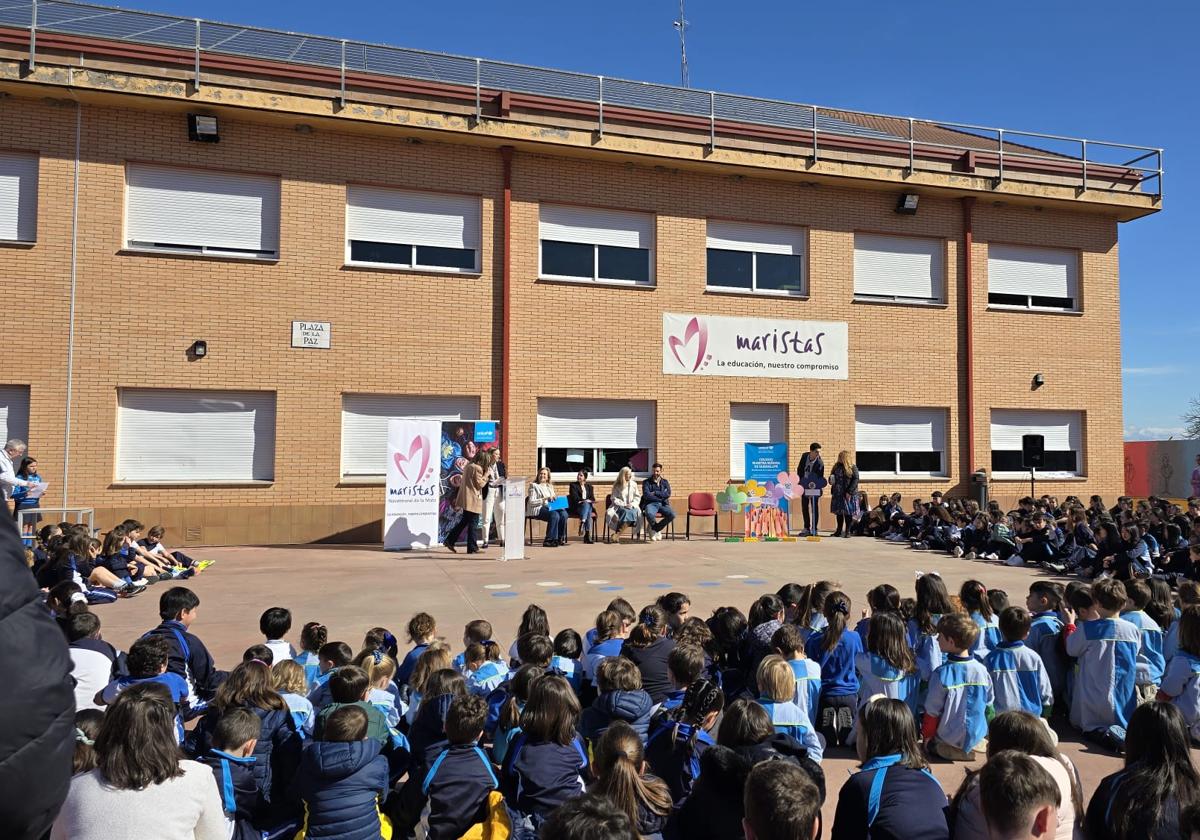 Reivindican poder escolarizar a sus hijos en los Maristas