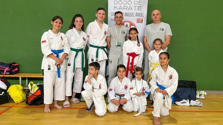 El gimnasio Miguel Ángel, tercero en la final provincial de karate de los JUDEX