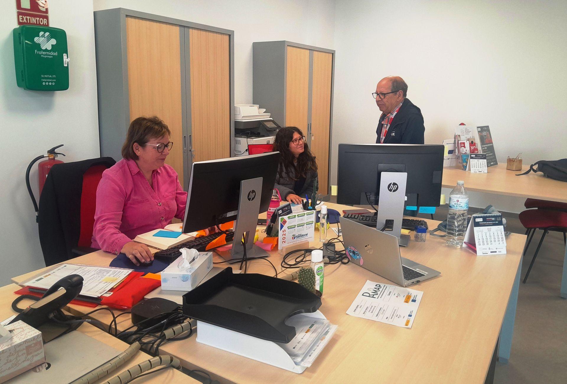 La Asamblea Comarcal de Cruz Roja inaugura su nueva sede