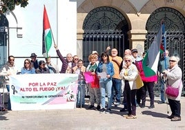 Concentración anterior en la plaza de España