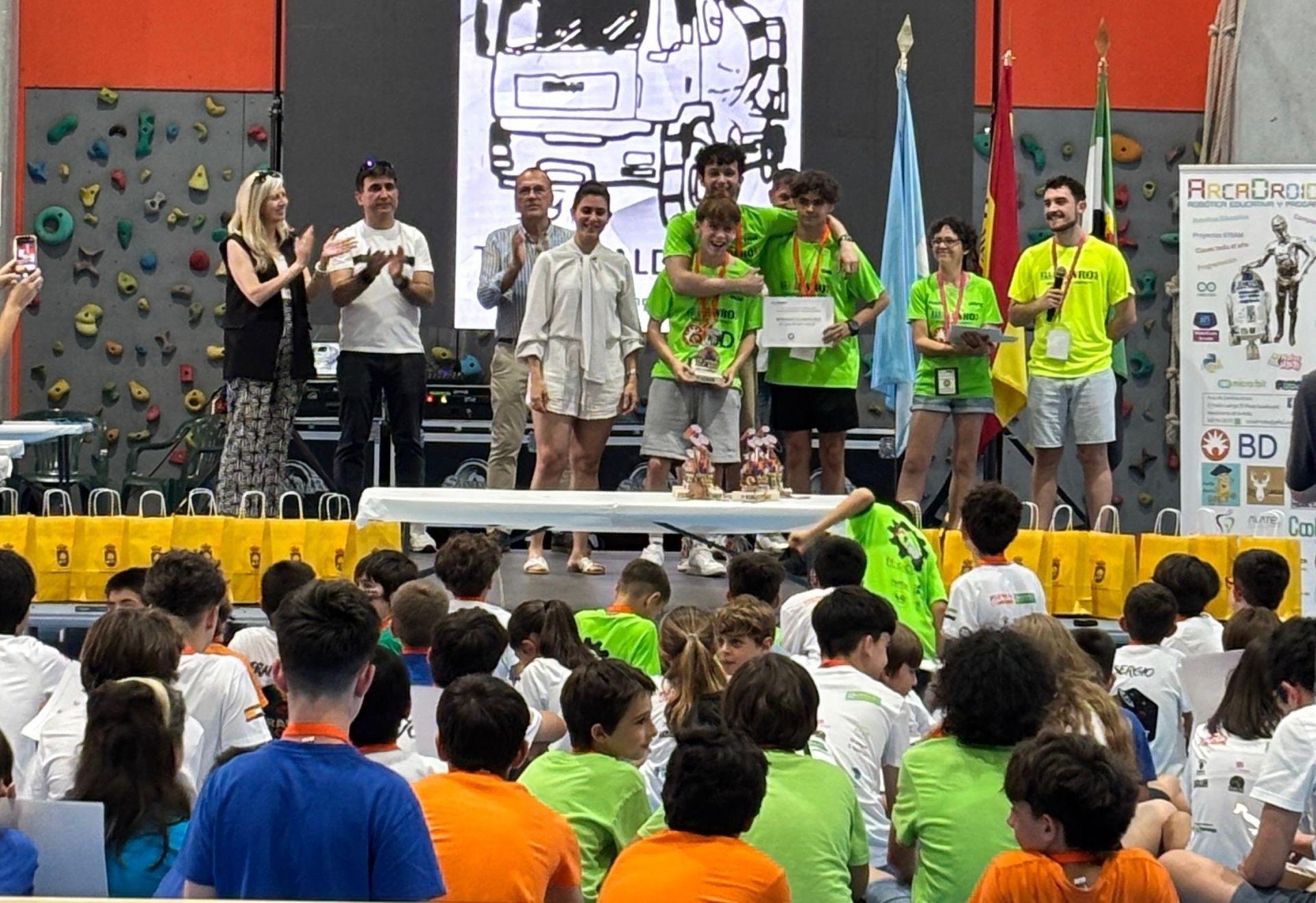 La robótica educativa &#039;toma&#039; el pabellón Antonio Jara